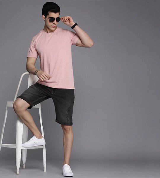 Men Black Slim Fit Distressed Shorts